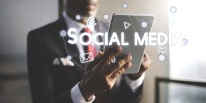 Specialisti në media sociale - Çfarë aftësishë duhet të keni